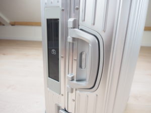Checking out Rimowa's Electronic Tag 