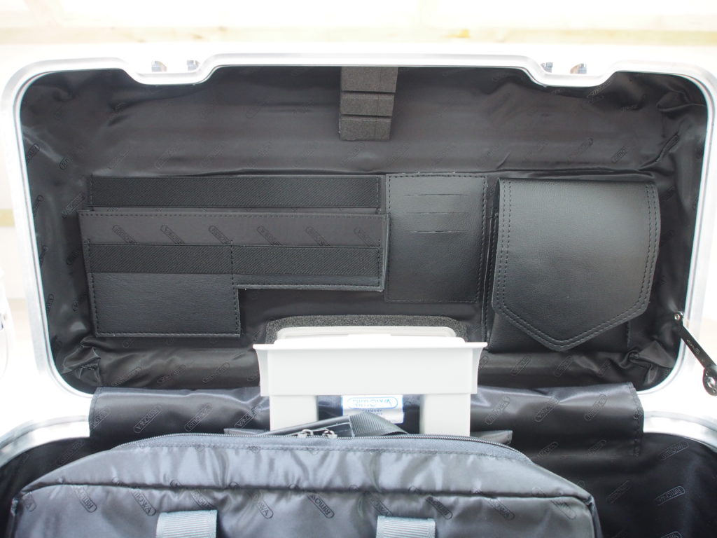 RIMOWA Original Pilot Case small carry-on suitcase has TSA locks that open  without damage » Gadget Flow