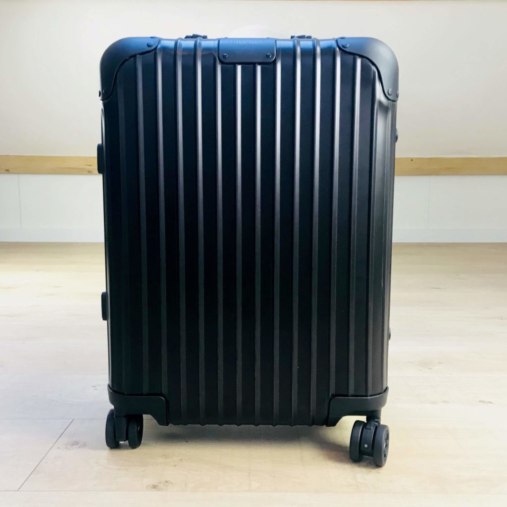difference between rimowa cabin and cabin s