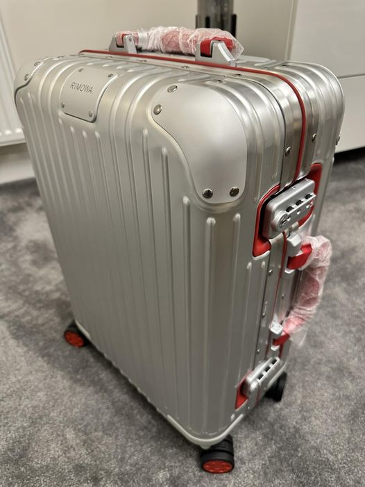 Rimowa Original Cabin Twist Suitcase