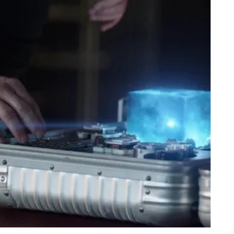 Rimowa Attaché and the Tesseract in Marvel Movies